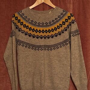Women’s Gray Patterned Sweater